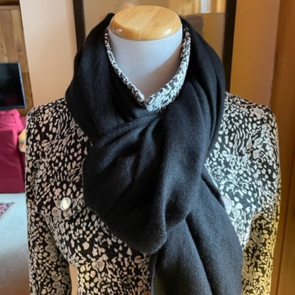 ISAAC MIZRAHI LIVE! Black and Cream Leopard Jacquard Knit Jacket – S - Picture 5 of 12